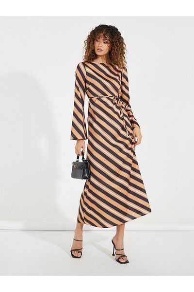 Styli Striped Long Sleeves Shift Maxi Dress