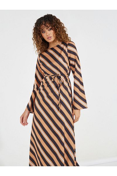 Styli Striped Long Sleeves Shift Maxi Dress