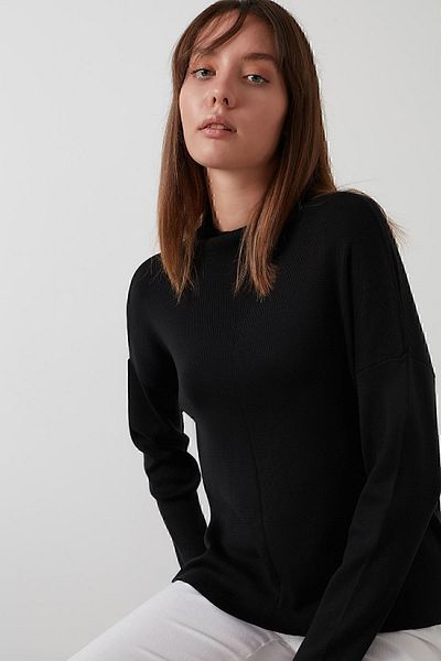 Lela Pulover de damă, negru, cu spatele lung, din bumbac, cu guler înalt 4615002