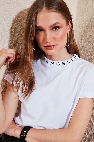 Lela Tricou tricotat de bază cu guler și decolteu cu imprimeu5864054
