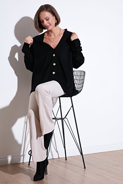 Lela Акрилна плетена жилетка с V деколте - с копчета, ЖИЛЕТКА 4615215