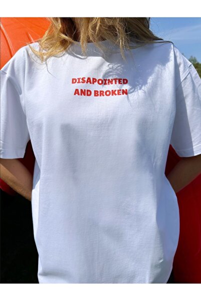 Disapointed and Broken Bisiklet Yaka %100 Pamuk Rahat Kalıp Kısa Kollu Basic Beyaz T-shirt