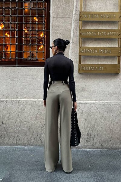 Ortaya Çık Kalhoty Khaki Palazzo - Detail koženého opasku