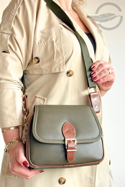 GALB LEATHER Şık ve Fonksiyonel Çok Bölmeli Kapaklı Orta Boy Kadın Postacı Ça...