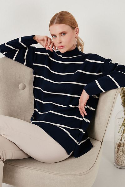 Lela Onesize Striped Knitwear Sweater - Stand Collar 4615197 Y