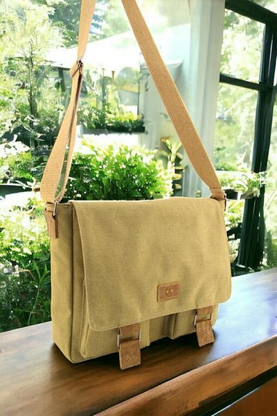 QUB CLUB Τσάντα φορητού υπολογιστή από καμβά Unisex Camel - Αδιάβροχο Ταχυδρόμος, Επαγγελματικός Σχολικός Χαρτοφύλακας (ΔΩΡΟ ΧΕΙΡΟΤΣΑΝΤΑ)