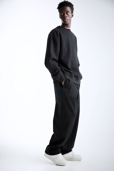 Pull & Bear Jogger Pants and Sweatshirt Sweatpants Set