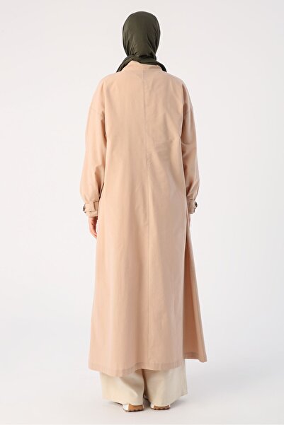 ALLDAY Abaya z kołnierzykiem koszuli z podwójnym rozcięciem, wykonana w 100% z bawełny w kolorze beżowym