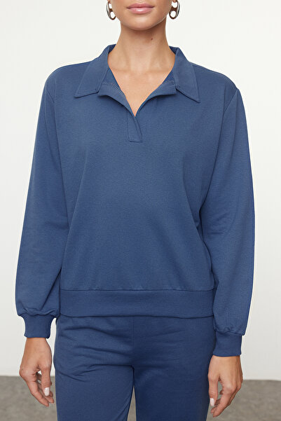 Trendyol Collection Σετ αθλητικής φόρμας με λεπτή πλεκτή λαιμόκοψη Indigo Polo - Regular Fit TWOAW23EM00032