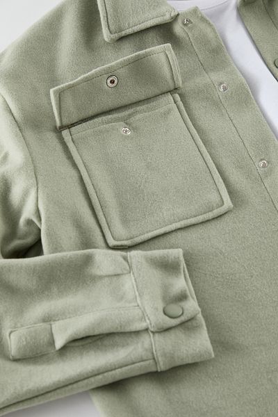 Trendyol Collection Флісова куртка з еластичного матеріалу Gomlek TMNAW25GO00039 хакі Зручна тканина Gomlek TMNAW25GO00039