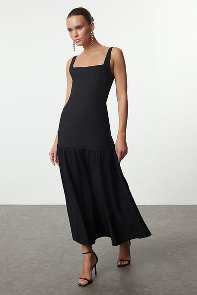Trendyol Collection Black Body-Fitting Woven Dress Tpraw25El00098