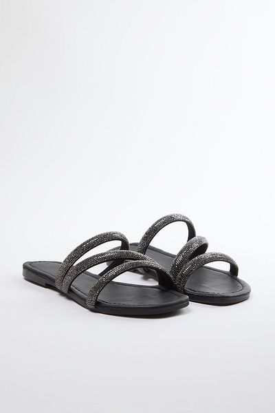 TRENDYOL SHOES Dámské večerní pantofle Black Stone Detailed - Takaw25Te00006