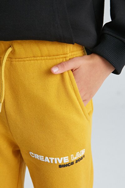 GRIMELANGE Wılson Boy's 3-Thread Hooded Black/Yellow Bottom-Top Suit with Raised Print Detail