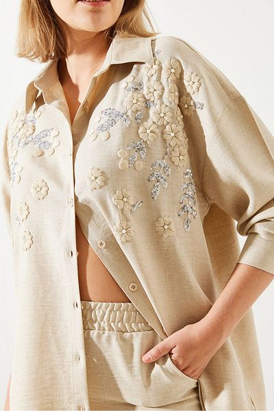 Bianco Lucci طقم كتان كبير الحجم - تطريز منقوش بالزهور، MBMS029 60501029