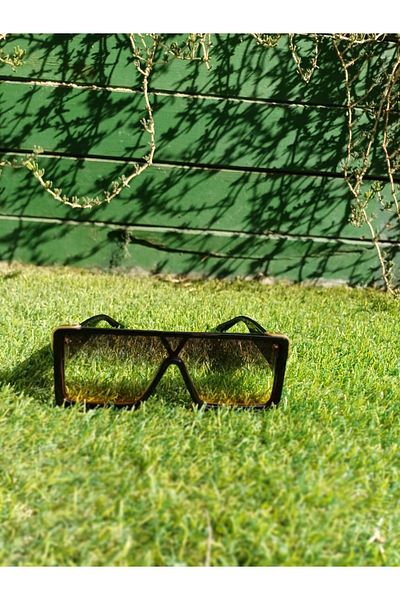 BAYDUK Quadrilateral Melisa Sunglasses