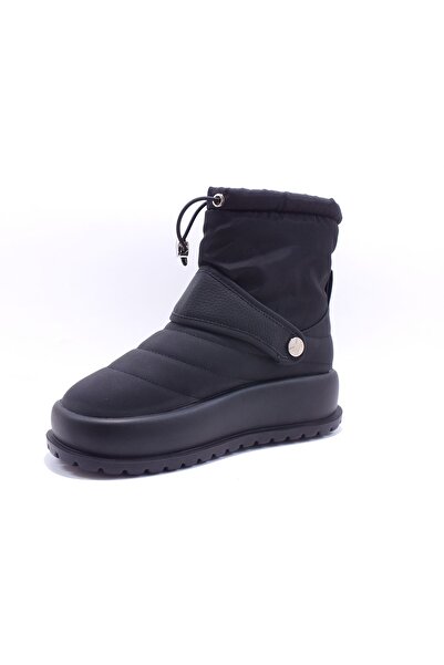 Guja 24K401 içi kürklü kar botu ( kalıbı 1 numara küçüktür )