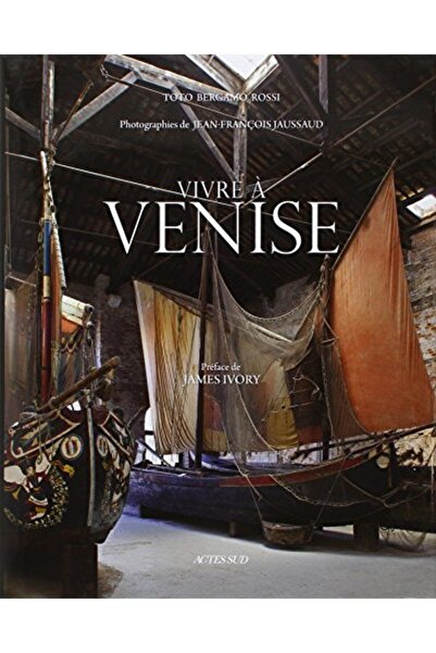 UD Union Distribution العيش في البندقية