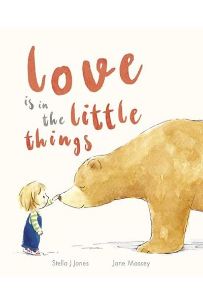 Macmillan Distribution Love Is In The Little Things