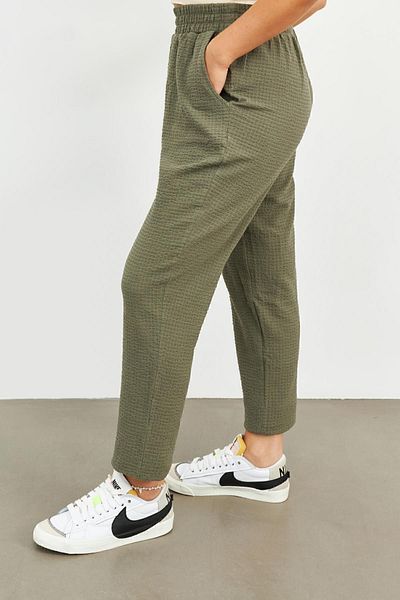 Curly KHAKI TEXTURED PANT