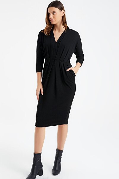 Ottawe V Yakalı Yakası Detaylı Likralı Pileli Truvakar Çeyrek Kol Diz Altı Bü...