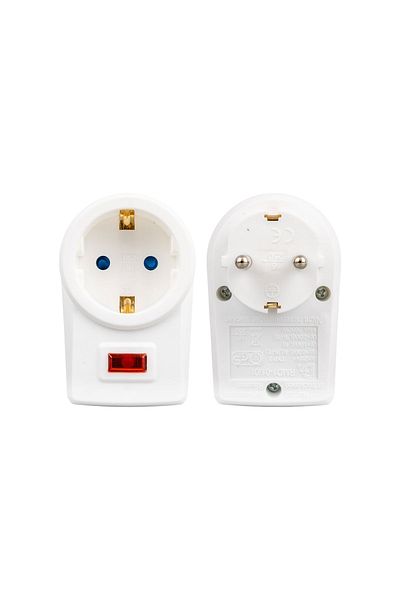 VEA Axe Tools 250 Volt 16 Ampere Current - Single Socket Protected Kpf 545220359