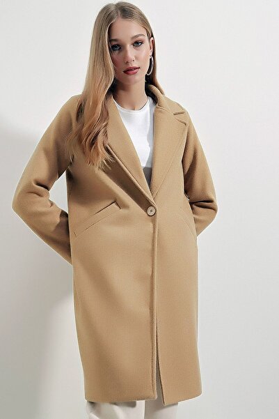 Ottawe Çentikli Ceket Yakalı Düğme Kapamalı Rahat Astarlı Çift Cepli Tarz Diz...