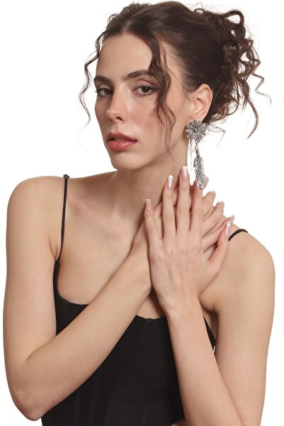 LABALABA Kadın Antik Gümüş Kaplama Çivili Model Yaprak Sallantılı Çiçek Formlu Küpe