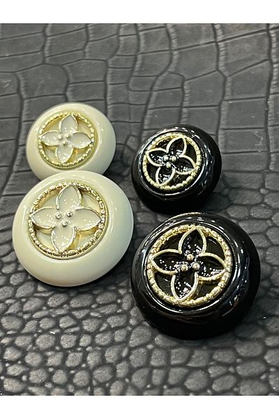 ODDA TASARIM ATÖLYESİ Luxury Custom Design - 1 Piece 23mm and 1 Piece 18mm Button - L.V.U.I.T.O.N