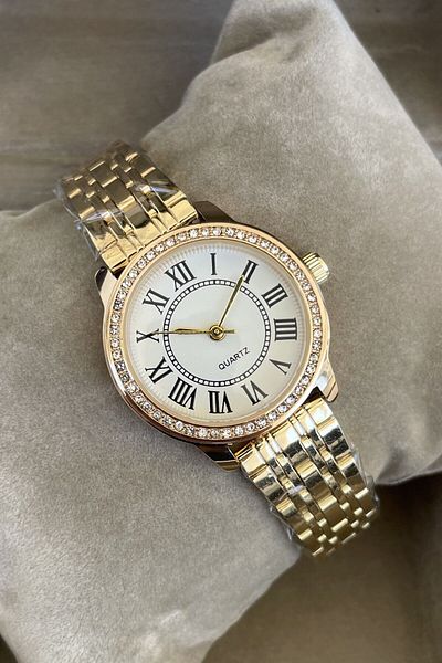 Leerybee Vintage Quartz Women's Wristwatch - Stone Detailed Nl-004