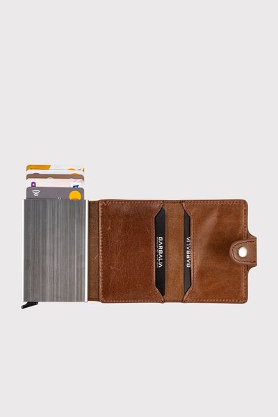 Garbalia Πορτοφόλι με μηχανισμό θήκης καρτών Crazy Brown Bern από γνήσιο δέρμα