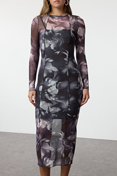 Trendyol Collection Antracitové midi pletené šaty – tylová podšívka, vypasované Twoaw24El00164