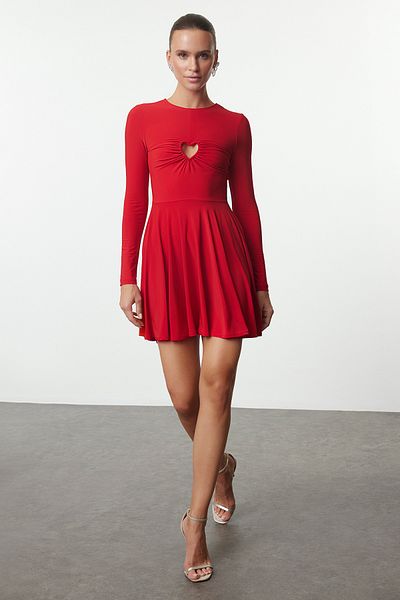Trendyol Collection Piros A-vonalú Sweetheart mini estélyi ruha estélyi hazatérés ruha