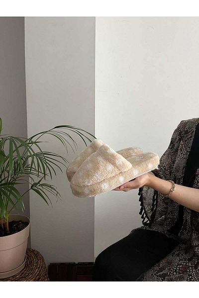 Behtah Kundura Γυναικείες παντόφλες με αφράτες κουκκίδες Silent Sole - Furry Dowry Bundle
