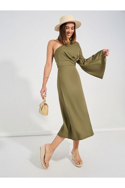 Causey By Styli One Shoulder Neck A-Line Midi Dress