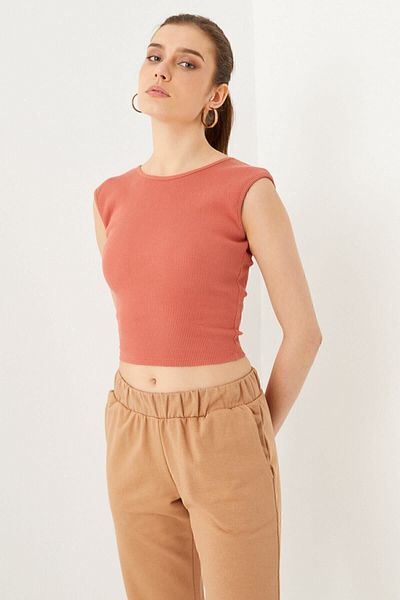 Curly Cinnamon Camisole Blouse