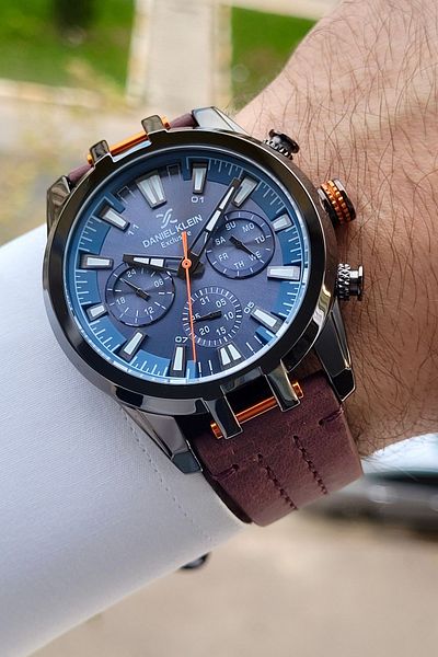 Daniel Klein Smoked Case - Men's Wristwatch with Brown Cord, Gift Package and Active Indicators