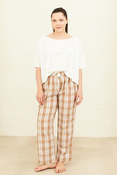 Curly SOIL PLAIDED PAJAMAS SET