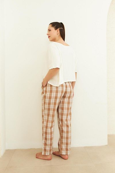 Curly SOIL PLAIDED PAJAMAS SET