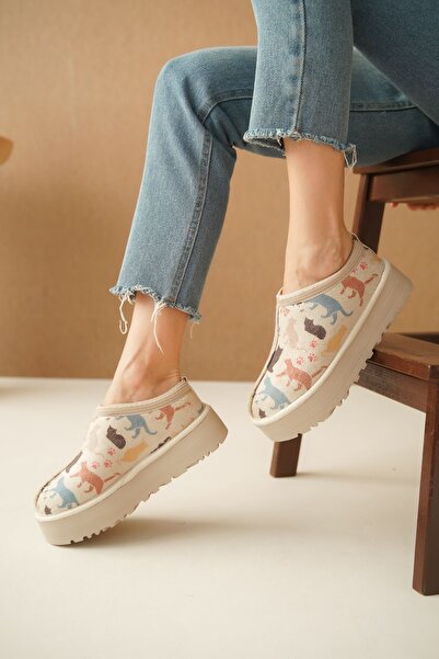 Lively Stylish Ev Terliği Botu İçi Tüylü Su Geçirmez Rahat Kalın Taban