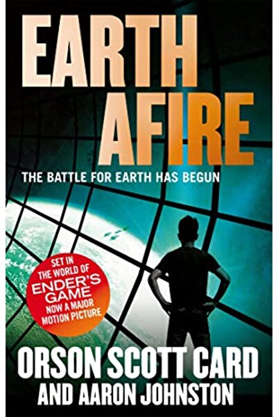 Hachette Distribution كتاب Earth Afire، الجزء الثاني من الحرب الفورمية الأولى