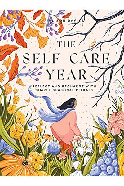 Macmillan Distribution The Selfcare Year Reflect And Recharge With Simple Seasonal Rituals