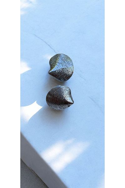 Marlenka Mussel Shaped Steel Oyster Earrings