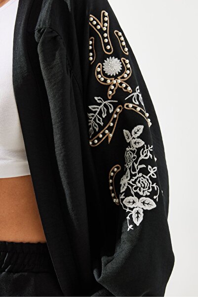 Bianco Lucci Women's Embroidery Detailed Linen Bottom-Top Suit Mbms017 60501017