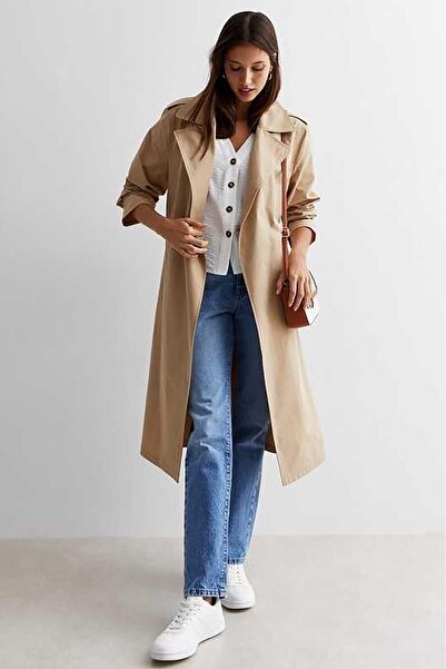 Seeh Λευκό κοντομάνικο πουκάμισο με λαιμόκοψη V - Sh156