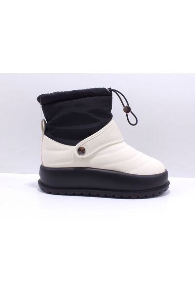 Guja 24K401 içi kürklü kar botu ( kalıbı 1 numara küçüktür )