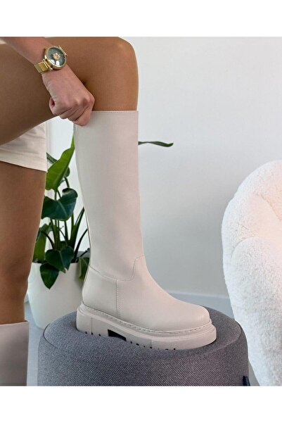 targay حذاء نسائي شتوي بيج طويل بسحاب مقاوم للماء