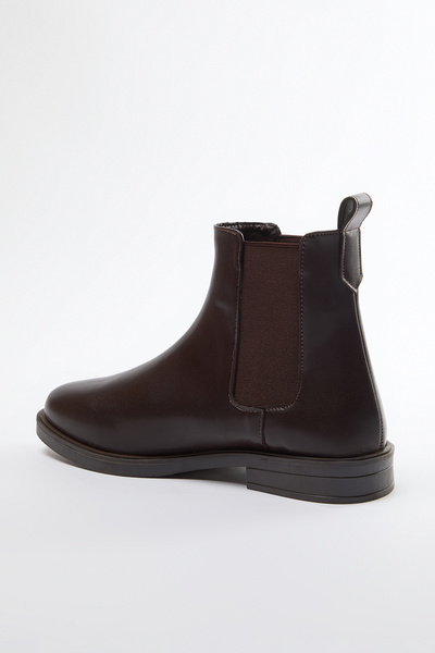 TRENDYOL SHOES Σκούρο καφέ Κοντό ίσιο τακούνι ελαστικές γυναικείες μπότες Chealsea TAKAW25BO00019