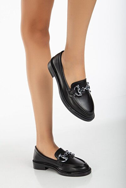 GULT Дамски метални мокасини с детайли, черни