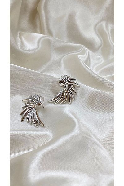 Eylülün Takısı Silver Color Wing Patterned Earrings