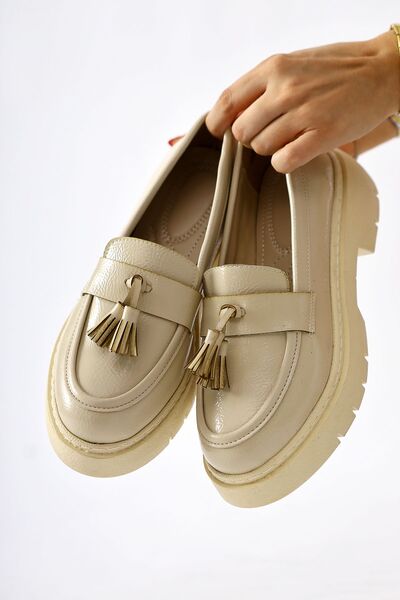 Limoya Linni Nud, Beige Wrinkled Patent Leather Tassel Moccasin, Women's Loafer Shoes Opportunity Product